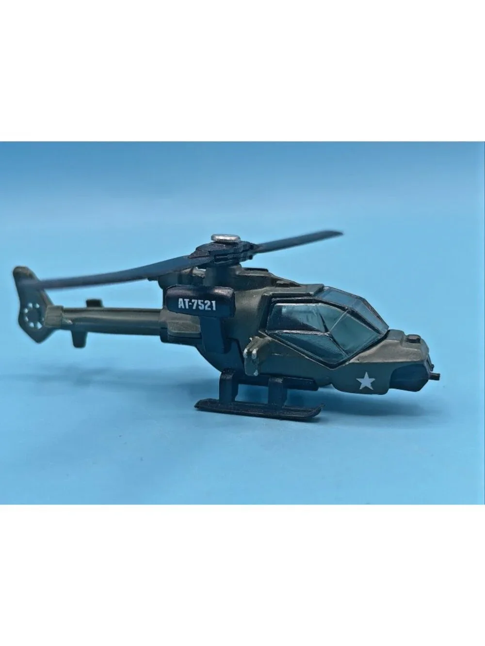 Matchbox Mission Helicopter olive green white star 1:80 MB153 1996 Vintage
